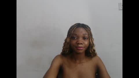 Snapshot of prettysexy6 chatting on 05/26/26, 12:17 prettysexy6 online show from 05/26/26, 12:17