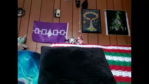 Snapshot of prettysolidd7 chatting on 01/01/25, 03:03 prettysolidd7 online show from 01/01/25, 03:03