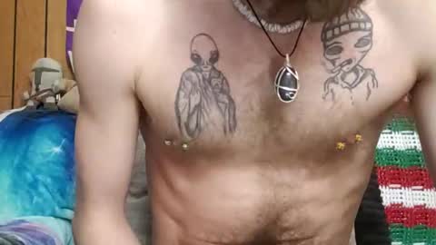 Snapshot of prettysolidd7 chatting on 01/03/25, 11:44 prettysolidd7 online show from 01/03/25, 11:44