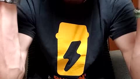 Snapshot of prettysolidd7 chatting on 01/31/25, 02:04 prettysolidd7 online show from 01/31/25, 02:04