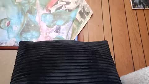 Snapshot of prettysolidd7 chatting on 02/08/25, 10:08 prettysolidd7 online show from 02/08/25, 10:08