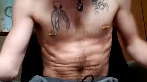 Snapshot of prettysolidd7 chatting on 02/13/25, 10:00 prettysolidd7 online show from 02/13/25, 10:00