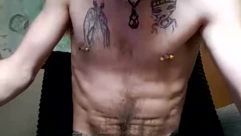 Snapshot of prettysolidd7 chatting on 02/15/25, 06:02 prettysolidd7 online show from 02/15/25, 06:02