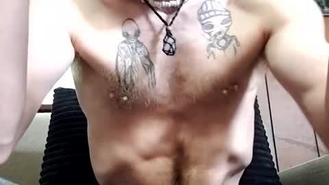 Snapshot of prettysolidd7 chatting on 02/15/25, 05:07 prettysolidd7 online show from 02/15/25, 05:07