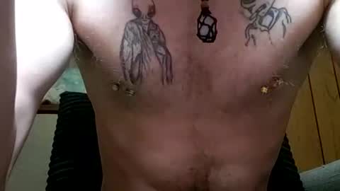 Snapshot of prettysolidd7 chatting on 02/16/25, 09:15 prettysolidd7 online show from 02/16/25, 09:15