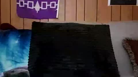 Snapshot of prettysolidd7 chatting on 02/24/25, 01:02 prettysolidd7 online show from 02/24/25, 01:02