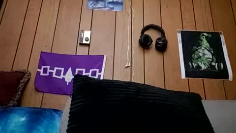 Snapshot of prettysolidd7 chatting on 02/27/25, 10:37 prettysolidd7 online show from 02/27/25, 10:37