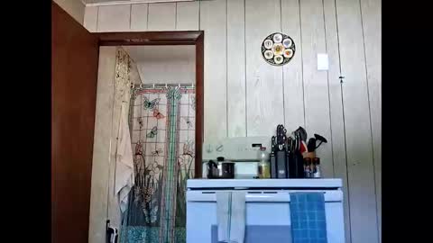 Snapshot of prettysolidd7 chatting on 09/08/25, 07:02 prettysolidd7 online show from 09/08/25, 07:02