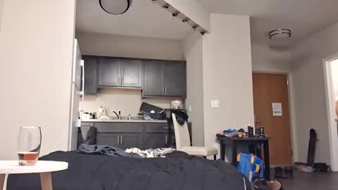 Snapshot of prettysolidd7 chatting on 09/28/25, 04:29 prettysolidd7 online show from 09/28/25, 04:29