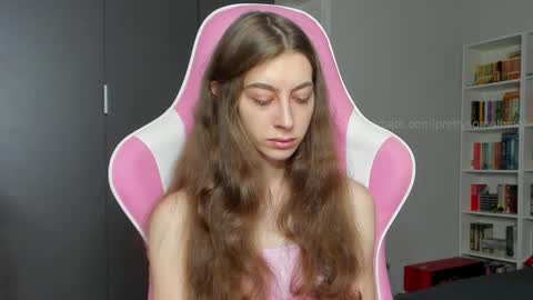 Sophie  next stream will be at Monday  i will wait you guys  online show from 10/13/25, 06:35