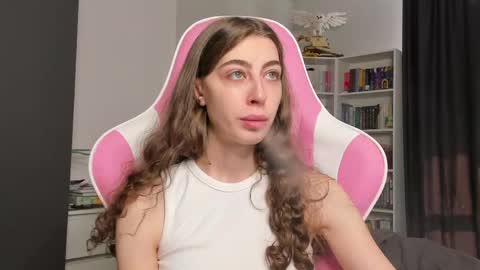 Sophie  next stream will be at Monday  i will wait you guys  online show from 06/07/26, 05:55