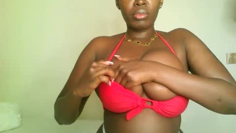 Snapshot of prettyvishy chatting on 03/01/25, 02:26 prettyvishy online show from 03/01/25, 02:26