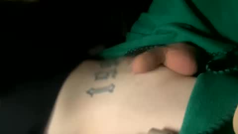 Snapshot of prettywildd chatting on 12/21/24, 10:06 Pretty locos online show from 12/21/24, 10:06