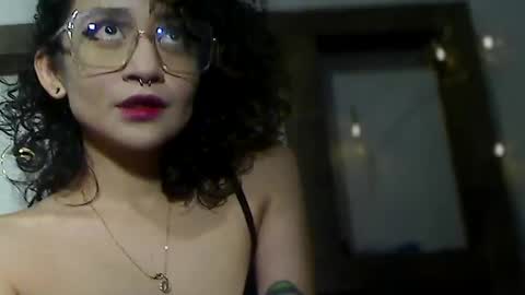 Snapshot of prettywildd chatting on 01/13/25, 09:42 Pretty locos online show from 01/13/25, 09:42