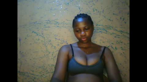 prettyxxpac online show from 04/15/26, 03:46