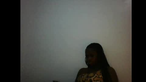 Snapshot of prettyxxpac chatting on 06/26/26, 01:43 prettyxxpac online show from 06/26/26, 01:43