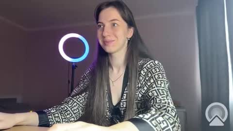 Snapshot of prettyyy_angel chatting on 11/21/25, 06:45 prettyyy_angel online show from 11/21/25, 06:45