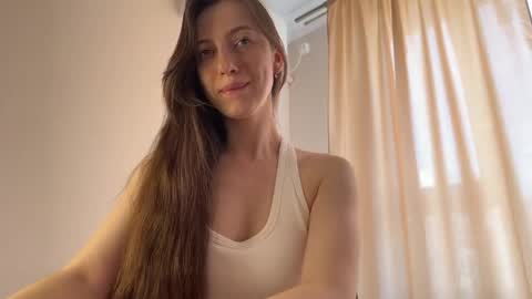 Snapshot of prettyyy_angel chatting on 05/25/26, 07:25 prettyyy_angel online show from 05/25/26, 07:25