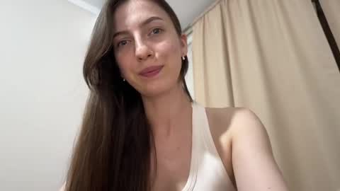 Snapshot of prettyyy_angel chatting on 06/01/26, 06:20 prettyyy_angel online show from 06/01/26, 06:20
