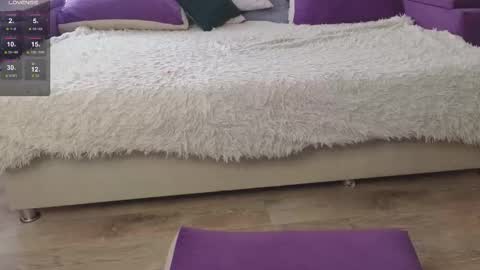 Snapshot of prettyyy_kitty chatting on 03/26/26, 02:17 Kitty online show from 03/26/26, 02:17