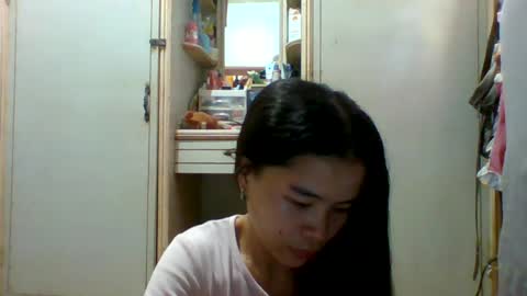 Snapshot of prety784828 chatting on 07/29/26, 01:48 prety784828 online show from 07/29/26, 01:48