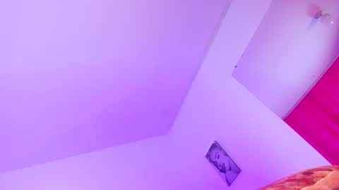 Snapshot of pretygirltsxxx chatting on 04/23/26, 11:53 pretygirltsxxx online show from 04/23/26, 11:53