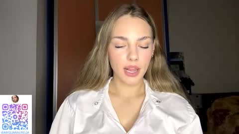 Snapshot of pricillahoinacki chatting on 11/23/25, 06:30 Amelia online show from 11/23/25, 06:30