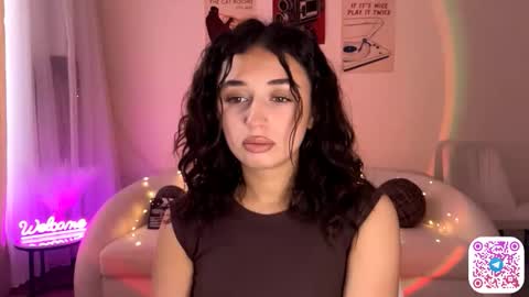 Snapshot of pricillalivsey chatting on 03/08/26, 06:39 Sofi online show from 03/08/26, 06:39