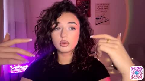 Snapshot of pricillalivsey chatting on 03/20/26, 11:15 Sofi online show from 03/20/26, 11:15