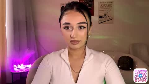 Snapshot of pricillalivsey chatting on 03/23/26, 11:14 Sofi online show from 03/23/26, 11:14