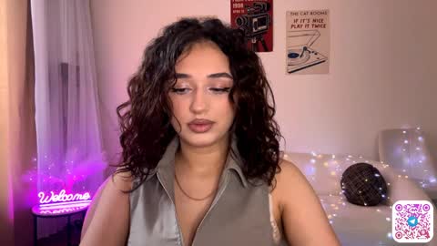 Snapshot of pricillalivsey chatting on 04/02/26, 11:19 Sofi online show from 04/02/26, 11:19