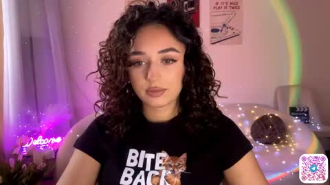 Snapshot of pricillalivsey chatting on 04/13/26, 10:10 Sofi online show from 04/13/26, 10:10