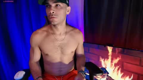 Snapshot of pridelgtbi chatting on 03/23/26, 07:29 pridelgtbi online show from 03/23/26, 07:29