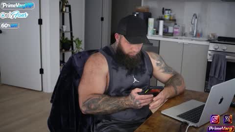 Snapshot of primevarg chatting on 03/17/26, 10:13 VIP OnlyFans 60 OFF PrimeVargVIP online show from 03/17/26, 10:13