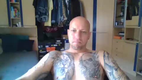 Don online show from 09/17/25, 07:32