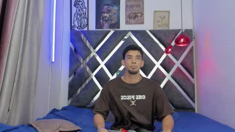 prince_arthur77 online show from 01/28/25, 12:54