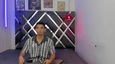 prince_arthur77 online show from 02/04/25, 12:55