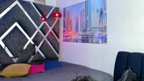 prince_arthur77 online show from 09/14/25, 12:59