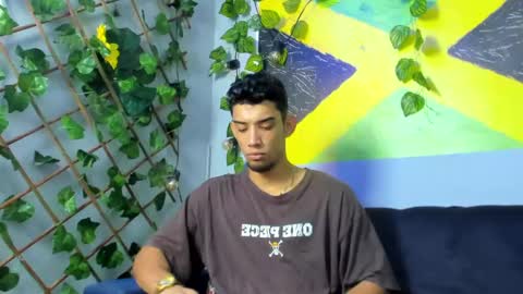 prince_arthur77 online show from 09/30/25, 01:38