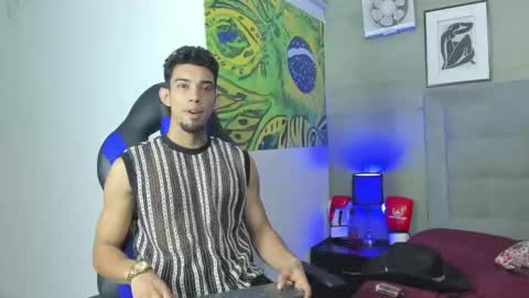 prince_arthur77 online show from 10/16/25, 02:18