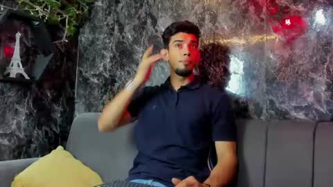 Snapshot of prince_arthur77 chatting on 06/13/26, 01:53 prince_arthur77 online show from 06/13/26, 01:53