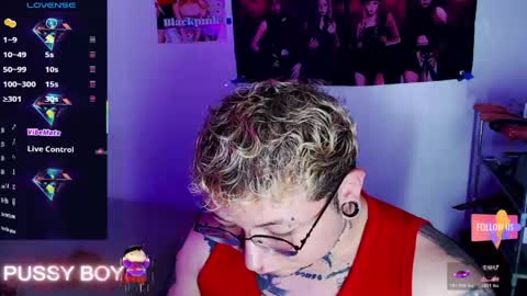 Snapshot of prince_ftm1 chatting on 04/18/26, 04:22 Prince online show from 04/18/26, 04:22