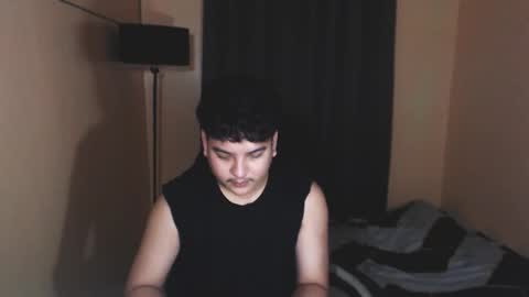 Snapshot of prince_killian chatting on 10/16/25, 07:04 Killian online show from 10/16/25, 07:04