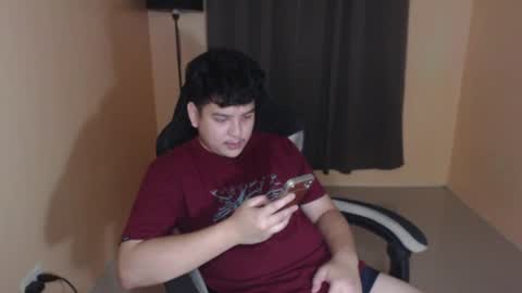 Snapshot of prince_killian chatting on 04/25/26, 04:04 Killian online show from 04/25/26, 04:04