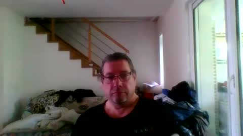 chris online show from 06/11/26, 09:07