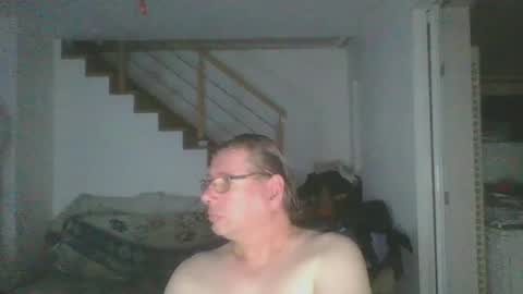 Snapshot of prince_montechrist0 chatting on 07/12/26, 10:01 chris online show from 07/12/26, 10:01