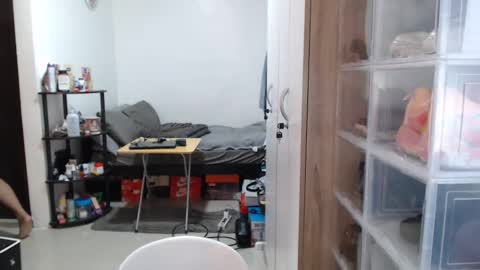 Prince Adrian online show from 02/08/25, 09:24