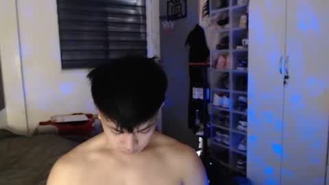 Snapshot of princeadrianx chatting on 02/05/26, 05:23 Prince Adrian online show from 02/05/26, 05:23