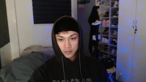 Snapshot of princeadrianx chatting on 05/04/26, 07:54 Prince Adrian online show from 05/04/26, 07:54