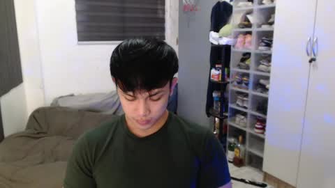 Snapshot of princeadrianx chatting on 05/30/26, 08:22 Prince Adrian online show from 05/30/26, 08:22